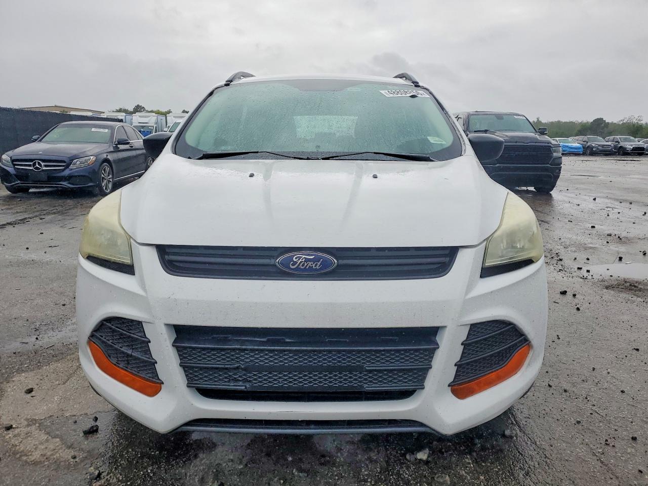 2015 Ford Escape S - zdjęcie 5