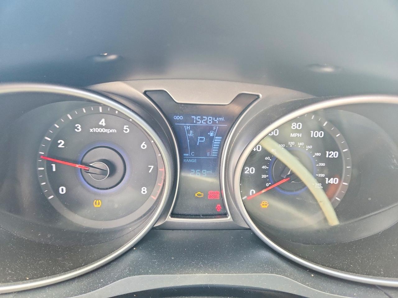 2015 Hyundai Veloster Re:flex - zdjęcie 9