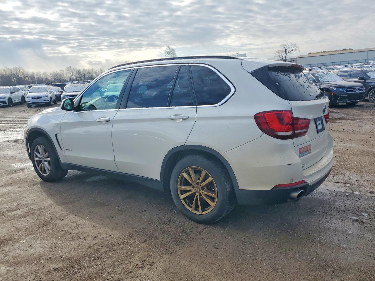 2015 BMW X5 xDrive35I - zdjęcie 2