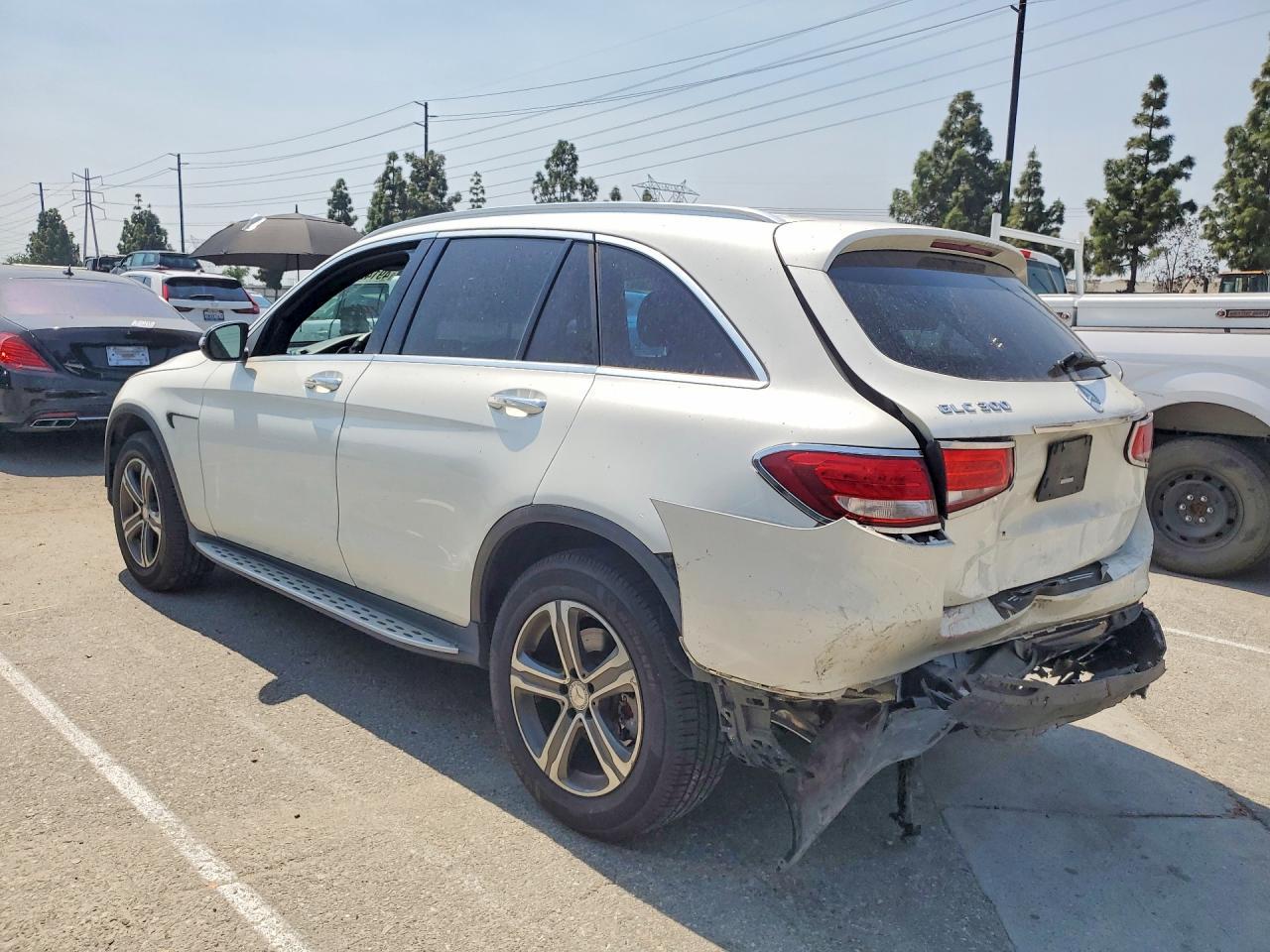 2017 Mercedes-Benz Glc 300 4Matic - zdjęcie 2