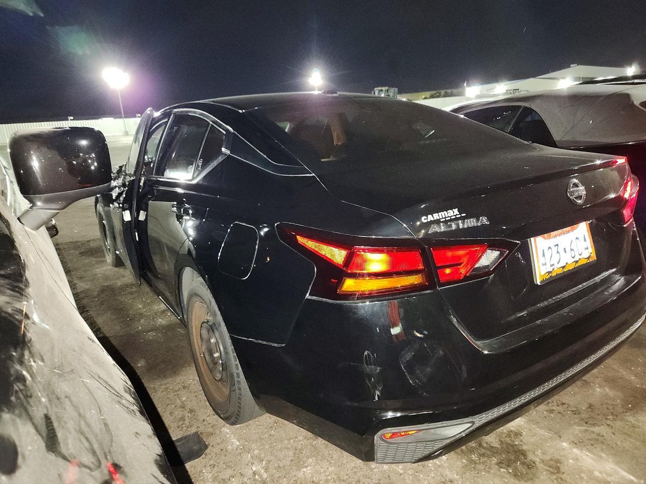 2020 Nissan Altima S - zdjęcie 2