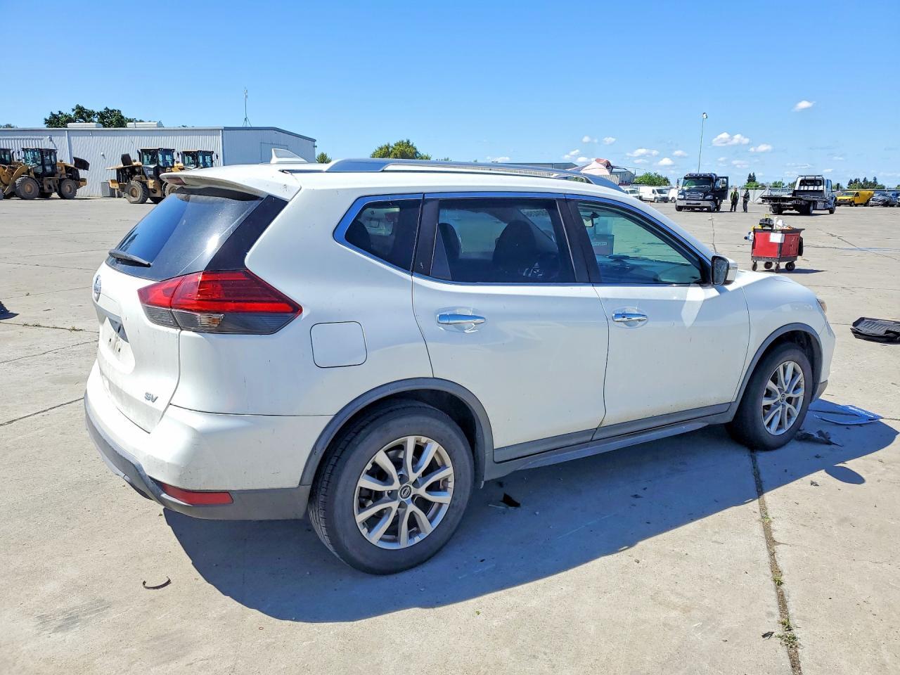 2017 Nissan Rogue Sv - zdjęcie 3