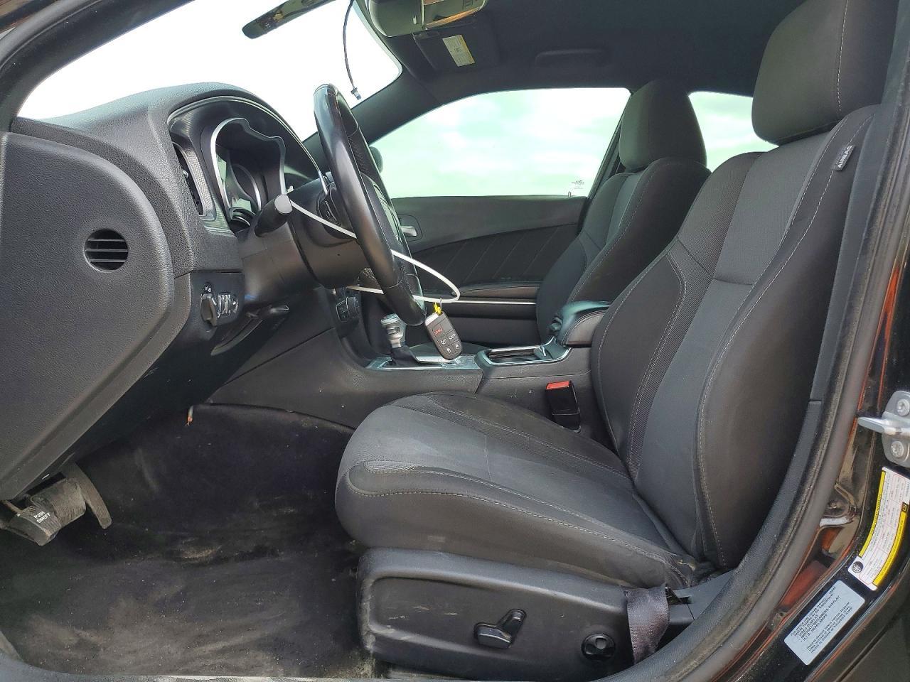 2016 Dodge Charger R - zdjęcie 7