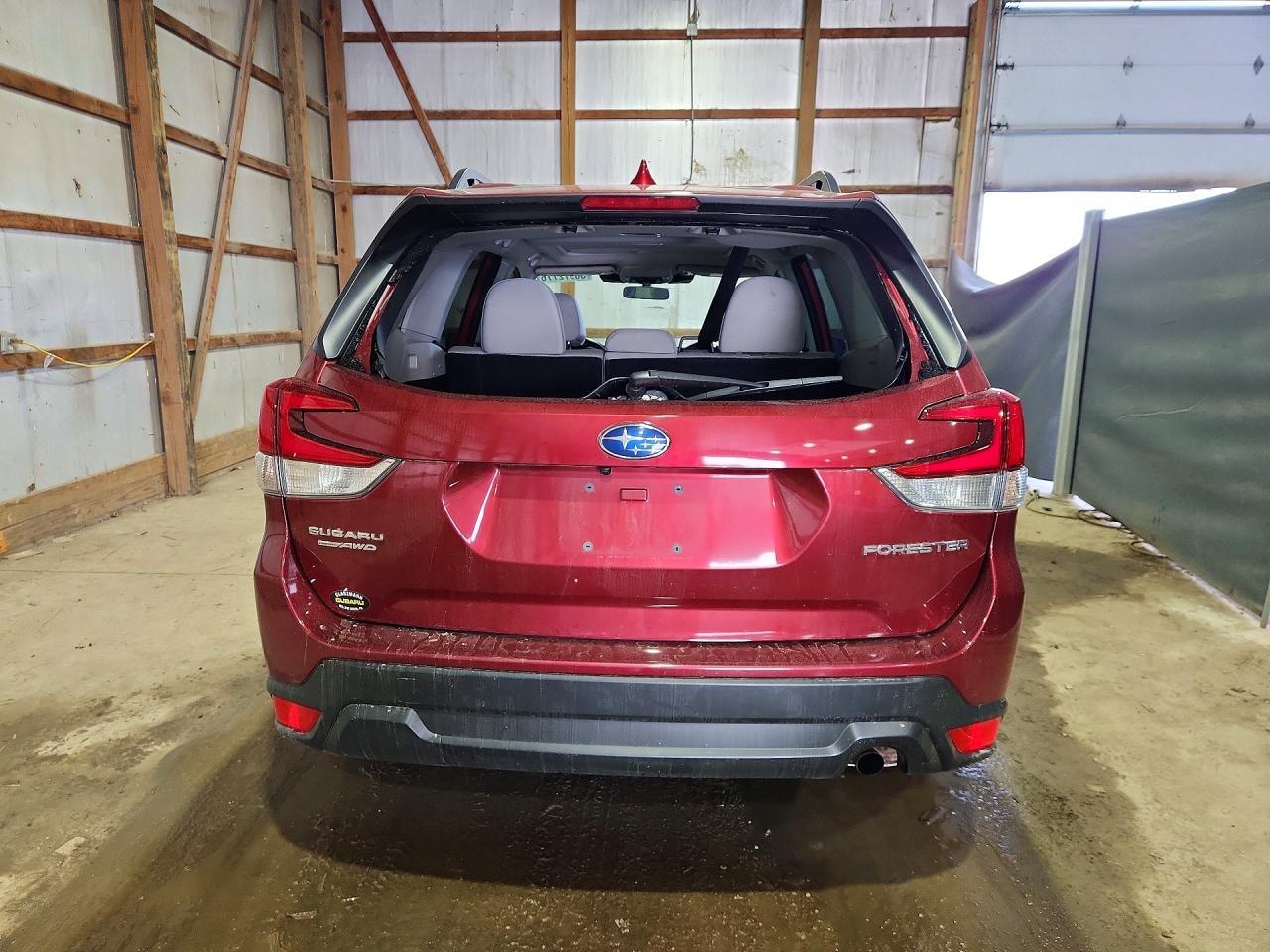 2023 Subaru Forester Premium - zdjęcie 6