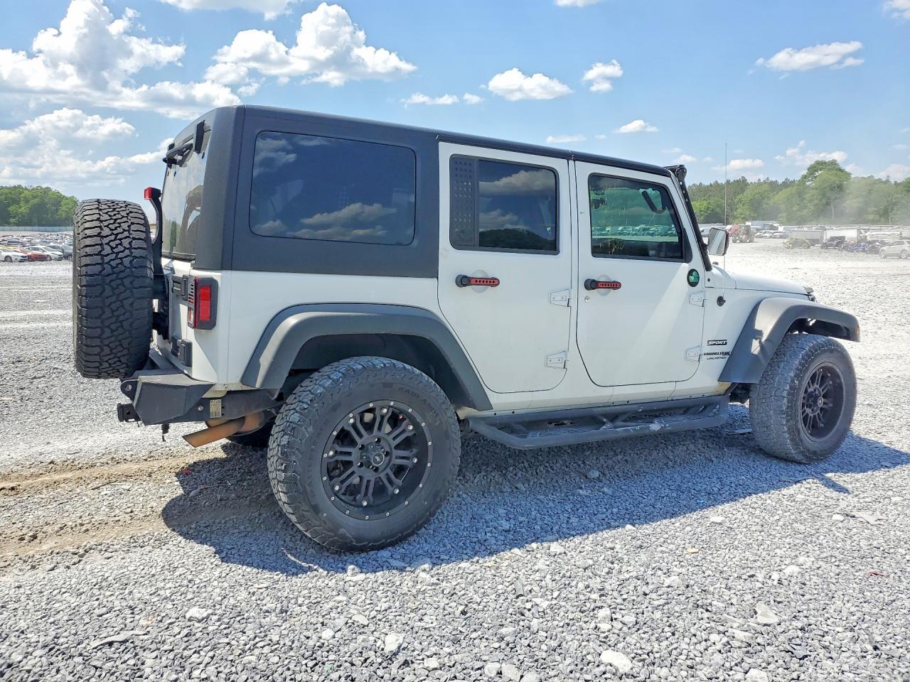 2018 Jeep Wrangler Unlimited Sport - zdjęcie 3