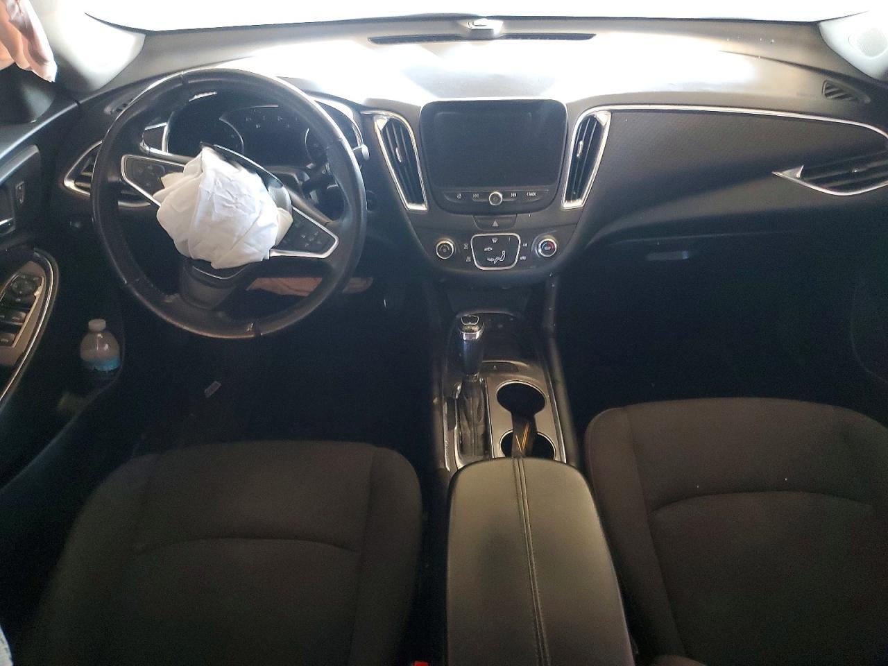 2018 Chevrolet Malibu Lt - zdjęcie 8