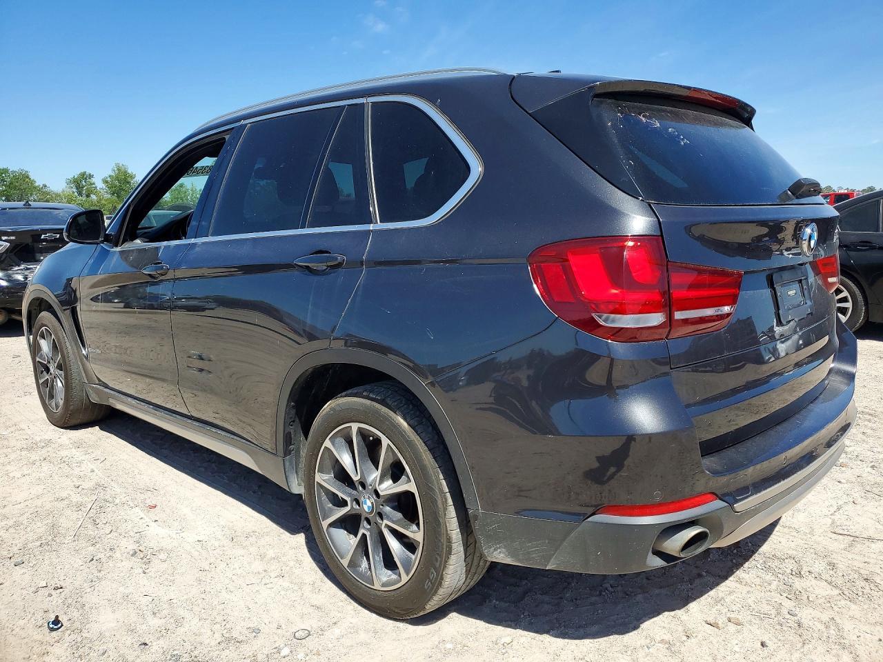 BMW X5 - zdjęcie 2