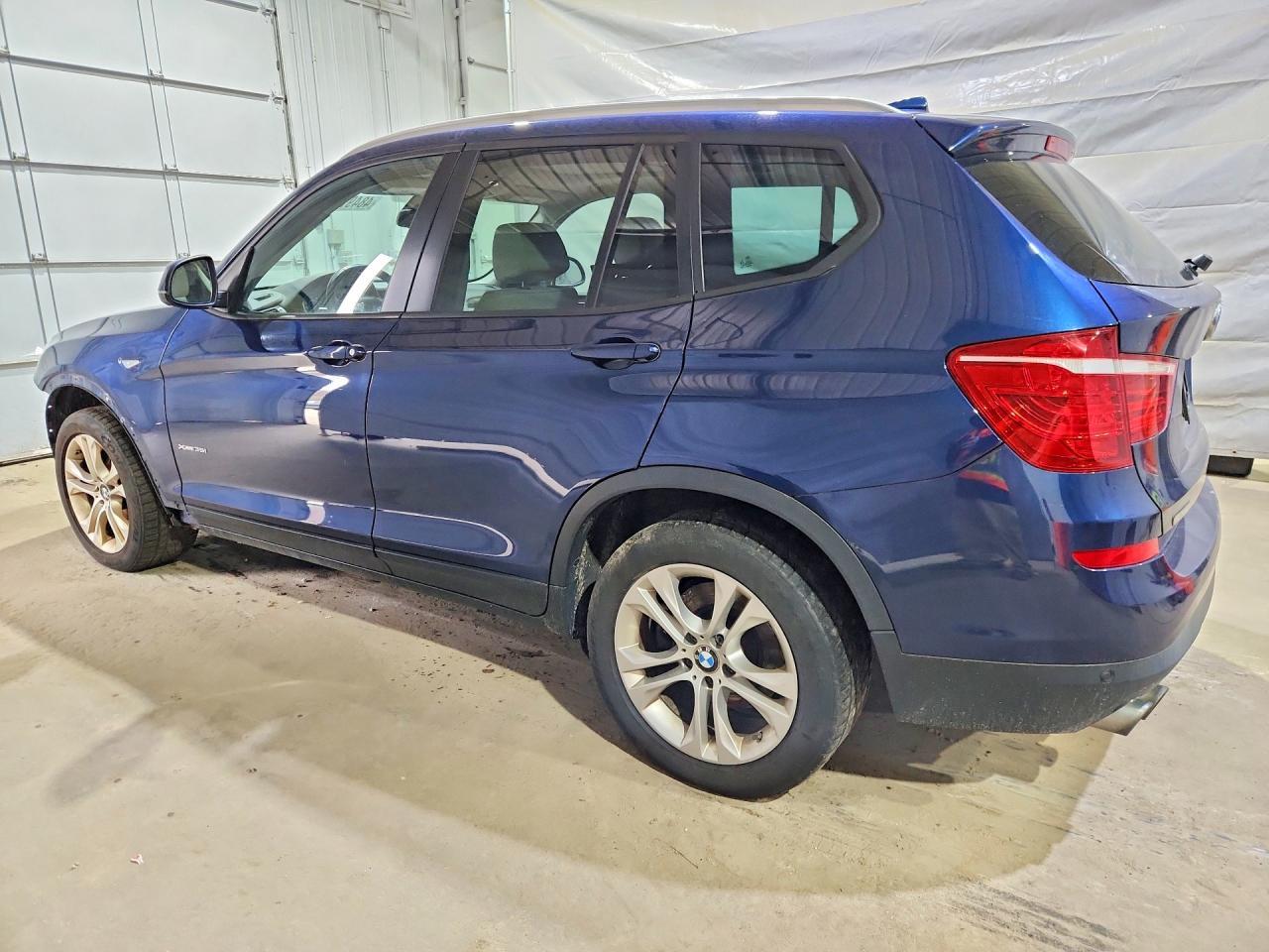 2017 BMW X3 xDrive35I - zdjęcie 2