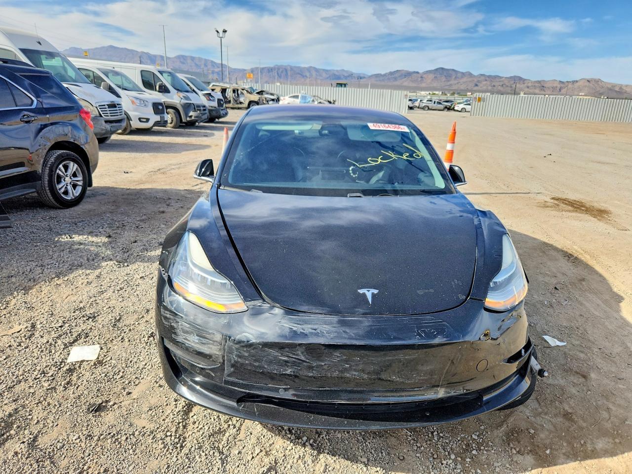 2018 Tesla Model 3 - zdjęcie 5
