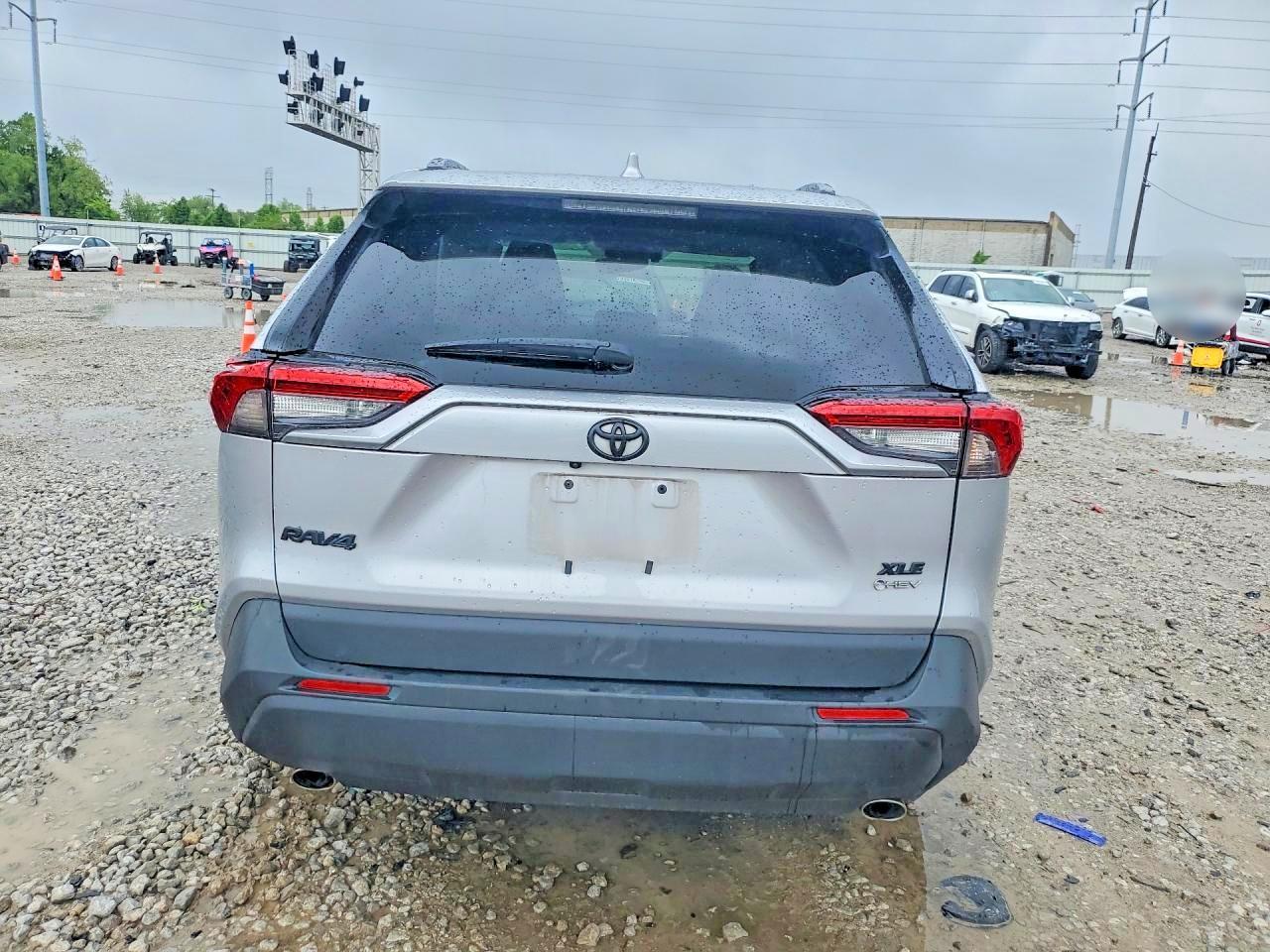 2025 Toyota Rav4 Hybrid Xle - zdjęcie 6