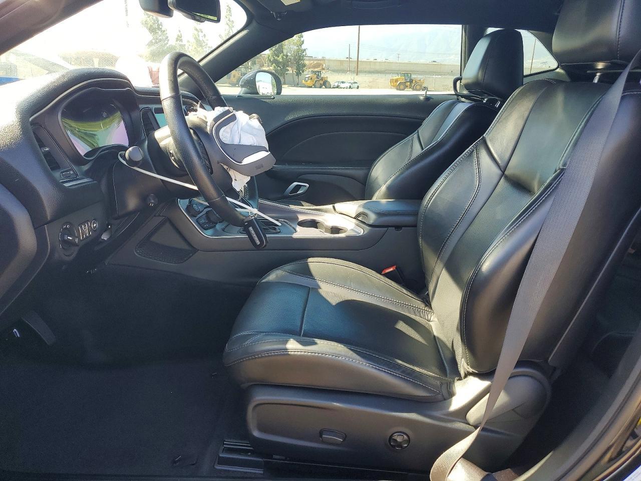 2017 Dodge Challenger Sxt - zdjęcie 7