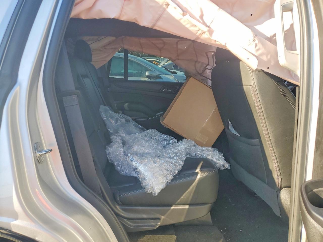 2018 Chevrolet Tahoe Police - zdjęcie 11