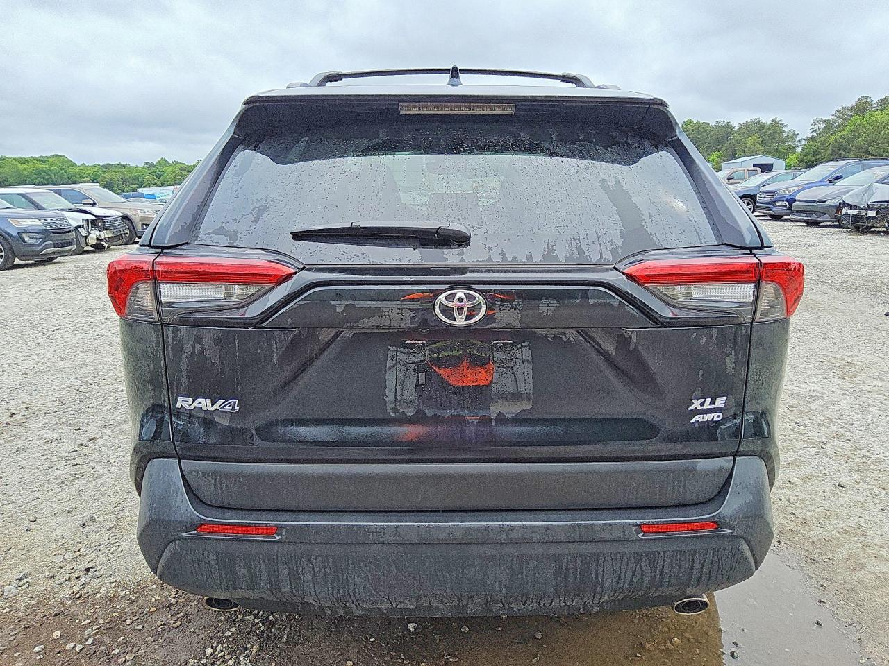 2025 Toyota Rav4 Xle Premium - zdjęcie 6