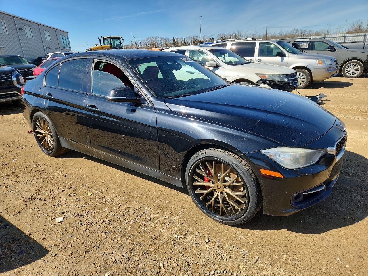 2013 BMW 335 Xi - zdjęcie 4