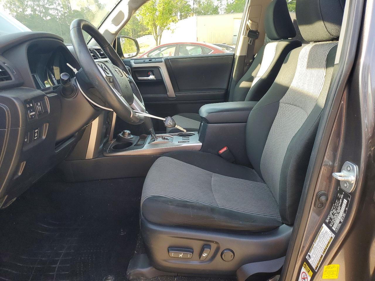 2019 Toyota 4Runner Sr5 - zdjęcie 7