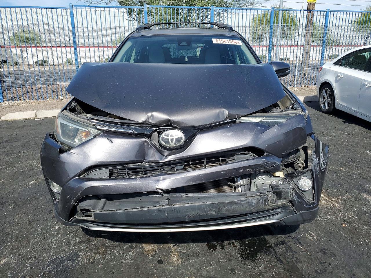 2017 Toyota Rav4 Xle - zdjęcie 5