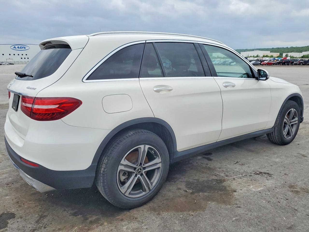 2019 Mercedes-Benz Glc 300 4Matic - zdjęcie 3