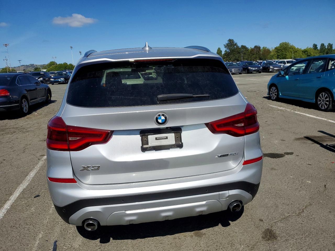 2019 BMW X3 xDrive30I - zdjęcie 6