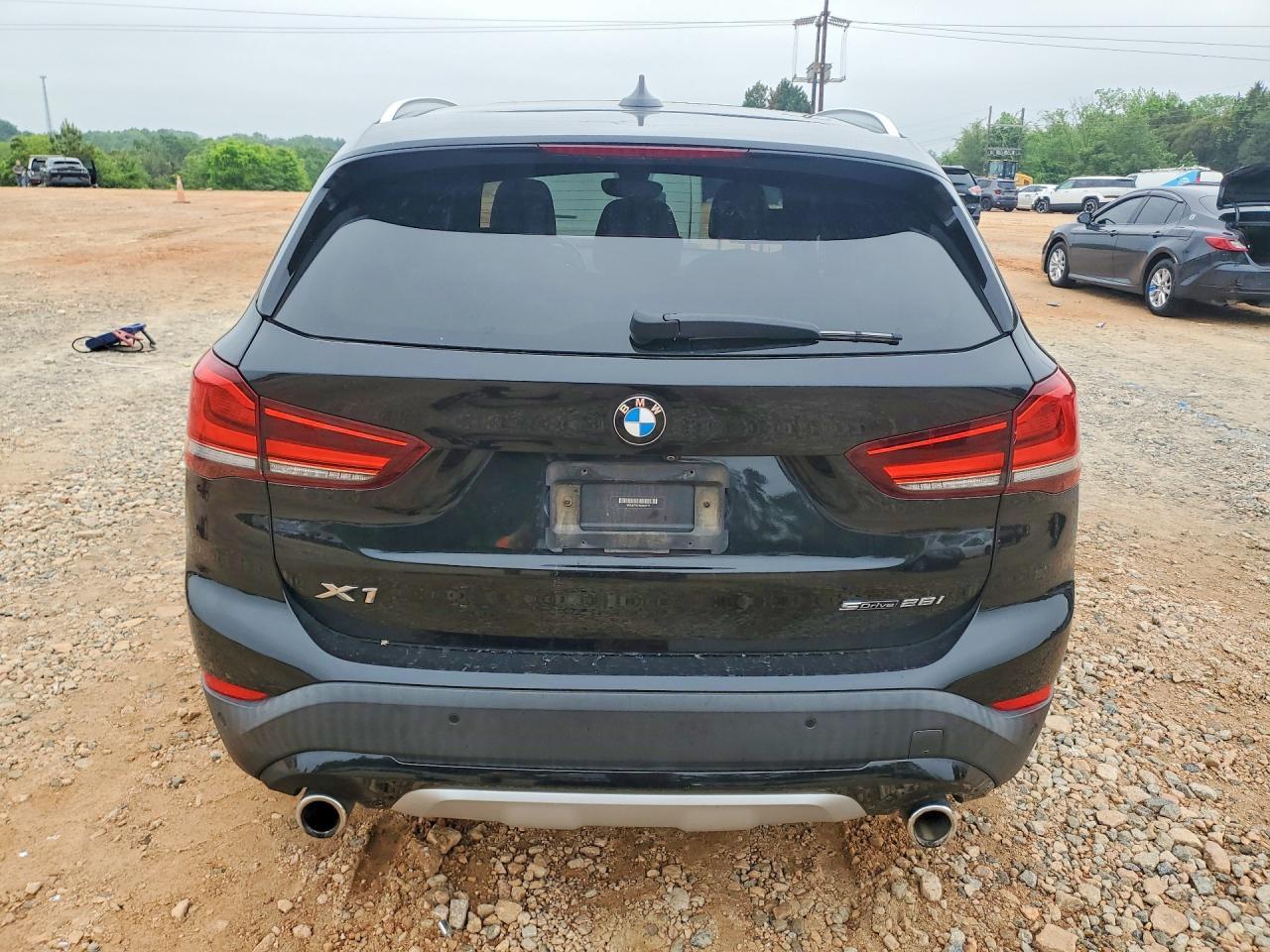 2021 BMW X1 Sdrive28I - zdjęcie 6