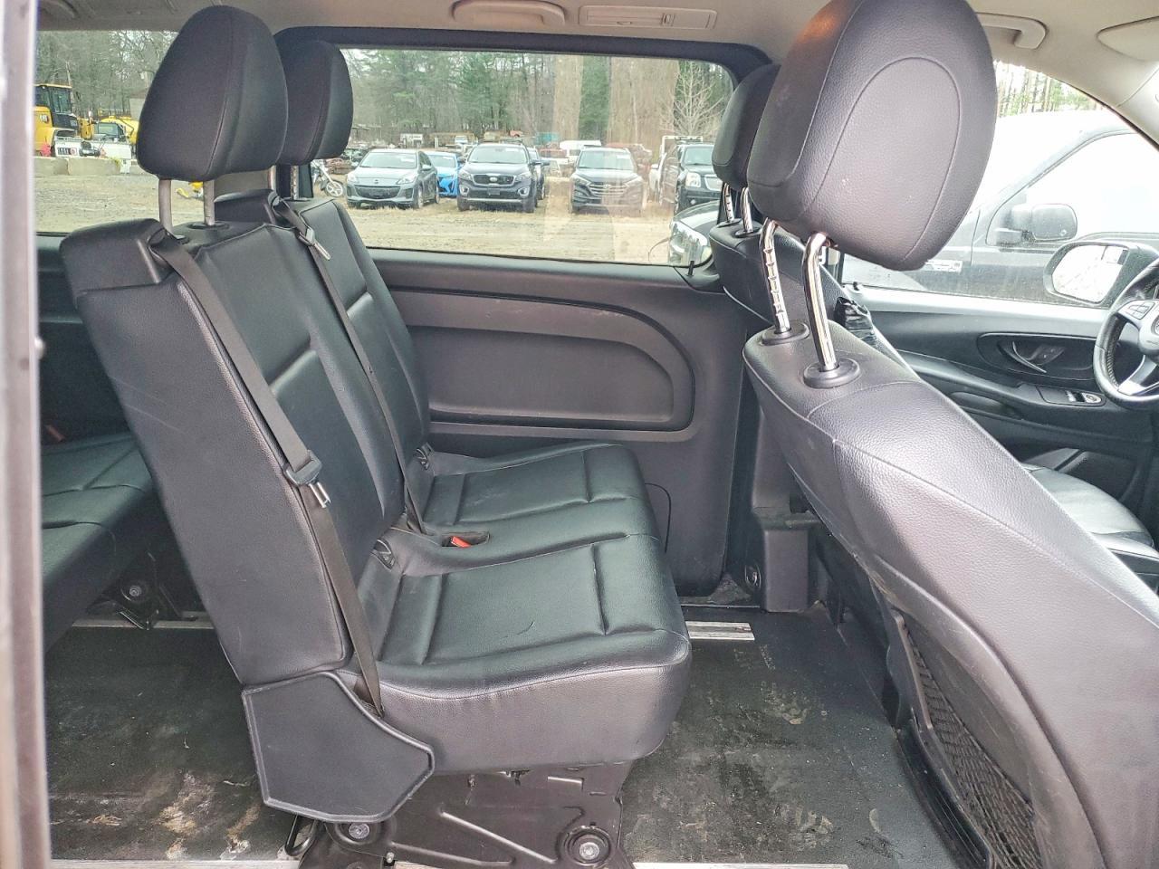 2018 Mercedes-Benz Metris - zdjęcie 11