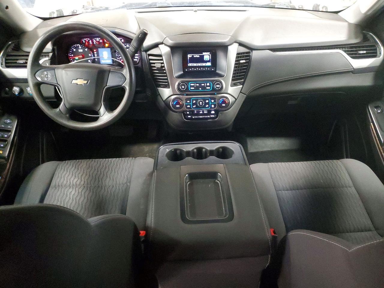 2017 Chevrolet Tahoe Special - zdjęcie 8