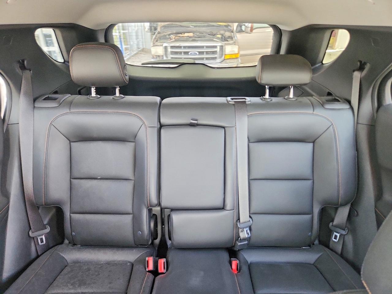 2018 Chevrolet Equinox Premier - zdjęcie 10