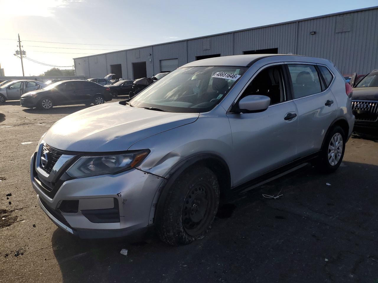 2017 Nissan Rogue S - zdjęcie główne