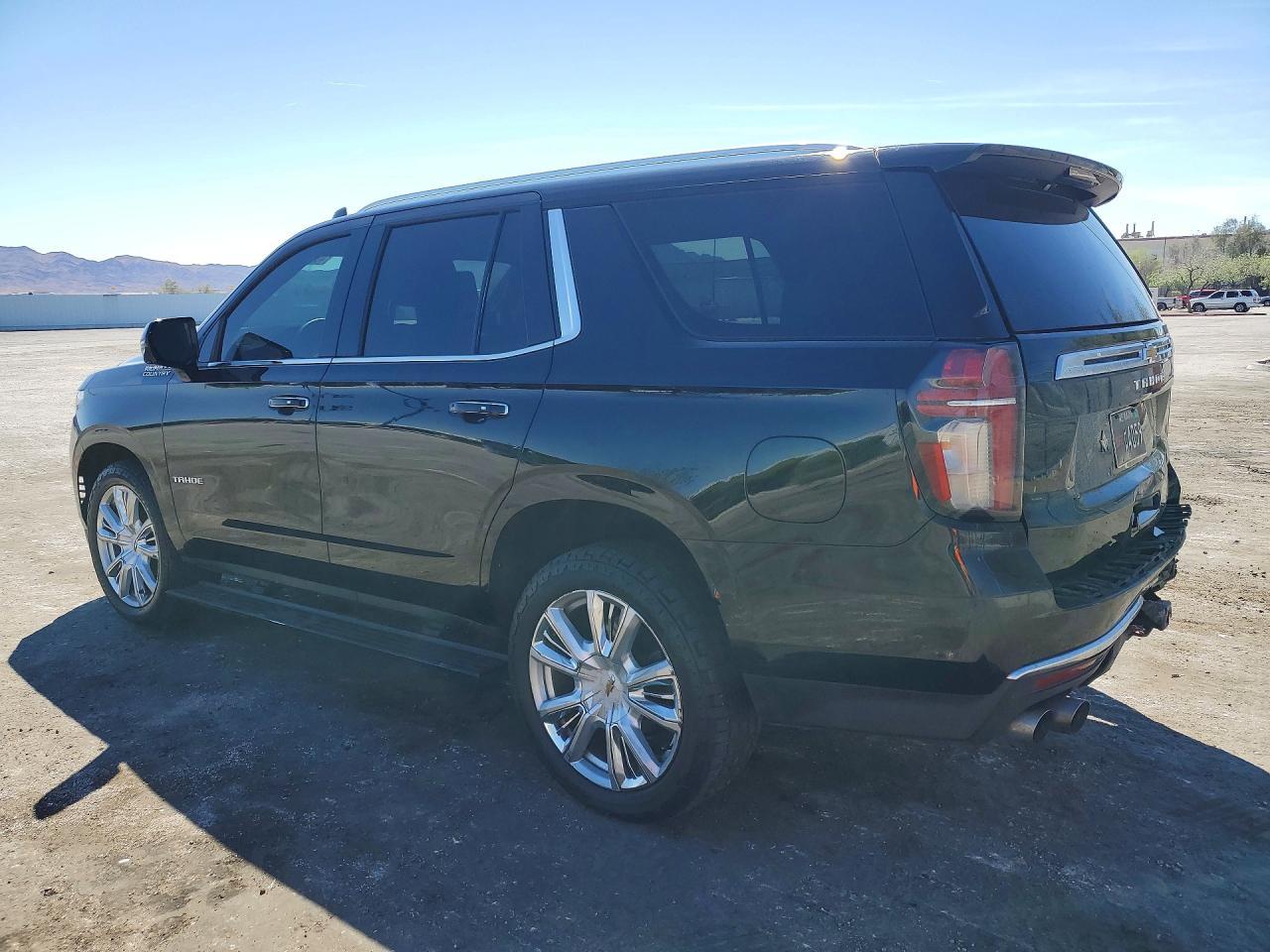 2021 Chevrolet Tahoe C1500 High Country - zdjęcie 2