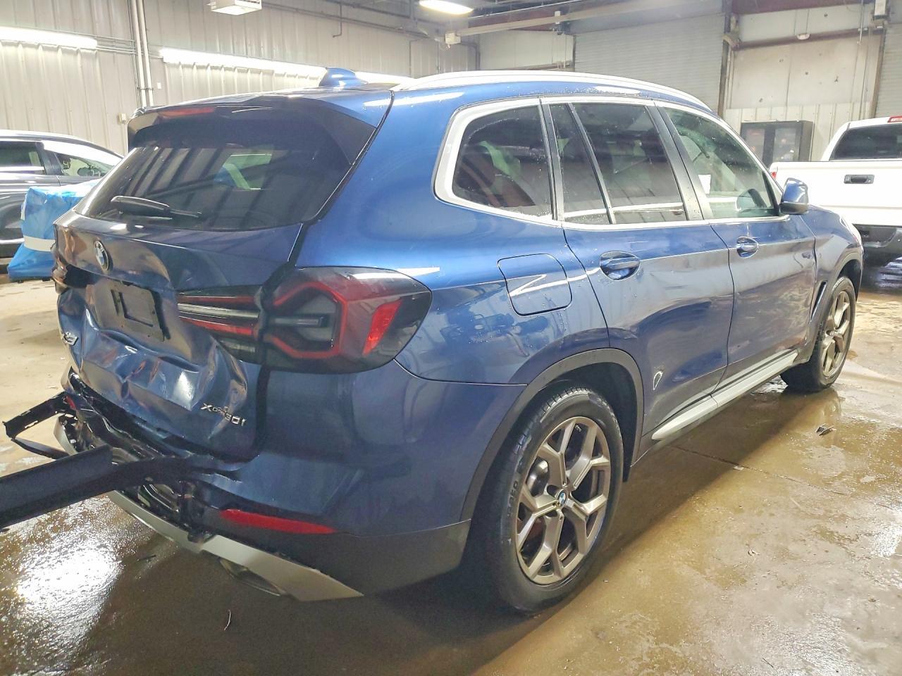 2022 BMW X3 xDrive30I - zdjęcie 3