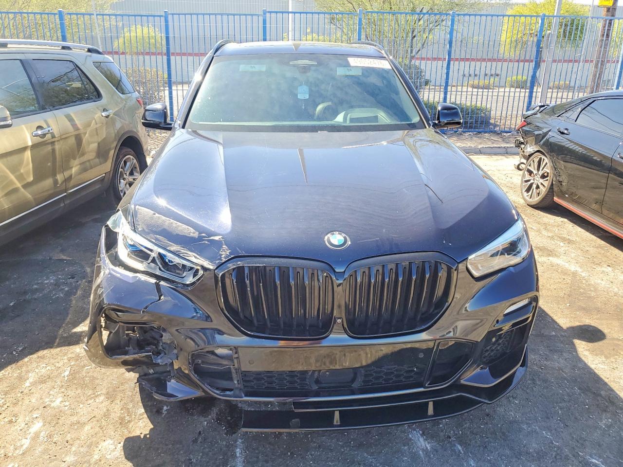 2019 BMW X5 xDrive50I - zdjęcie 5