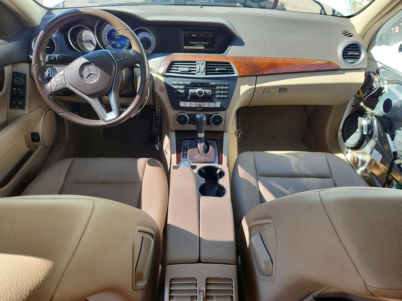 2014 Mercedes-Benz C 250 - zdjęcie 8