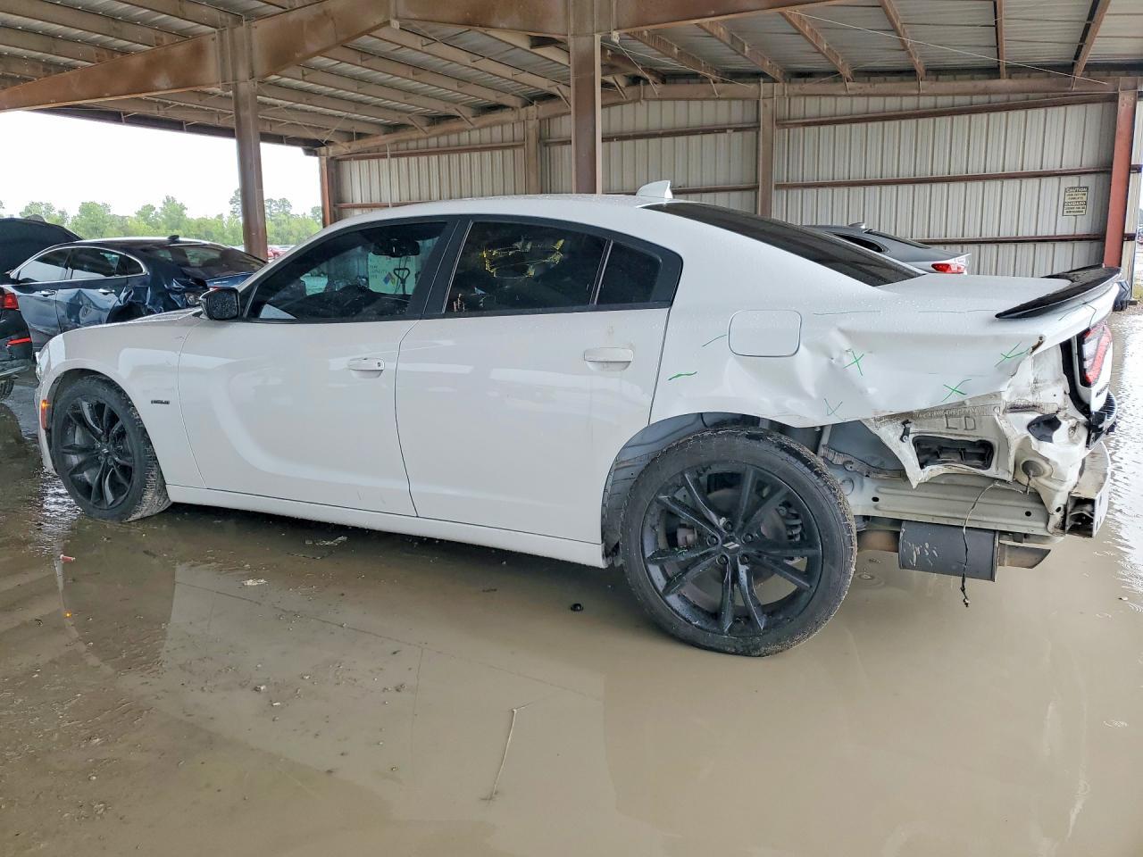 2017 Dodge Charger R - zdjęcie 2