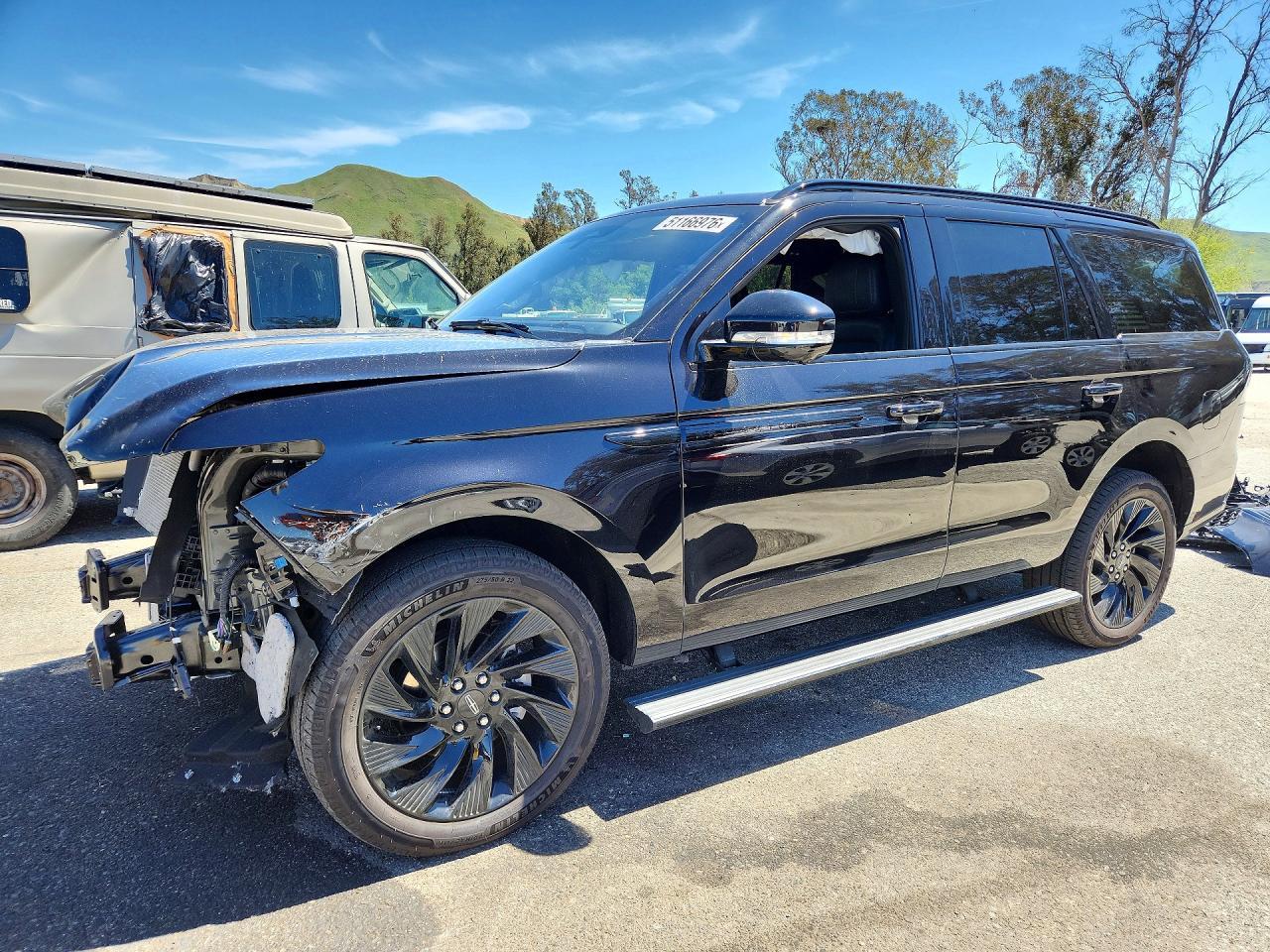 2025 Lincoln Navigator Reserve - zdjęcie główne