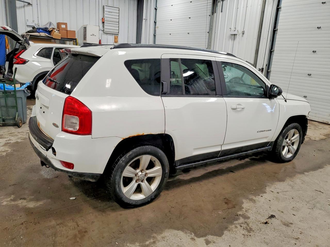 2013 Jeep Compass North - zdjęcie 3