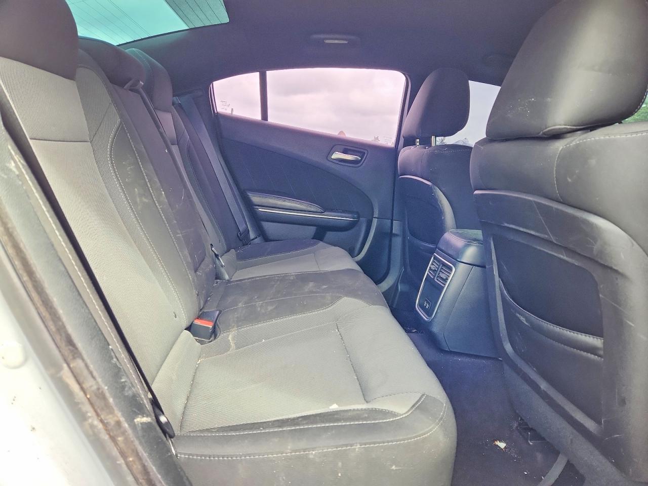 2018 Dodge Charger R - zdjęcie 10