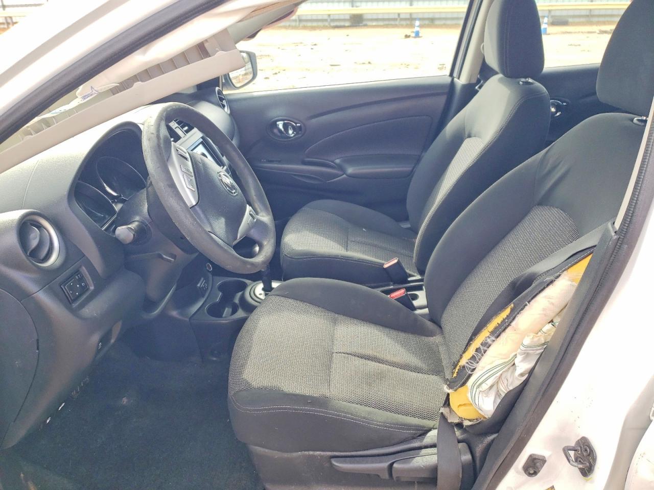 2018 Nissan Versa Sv - zdjęcie 7