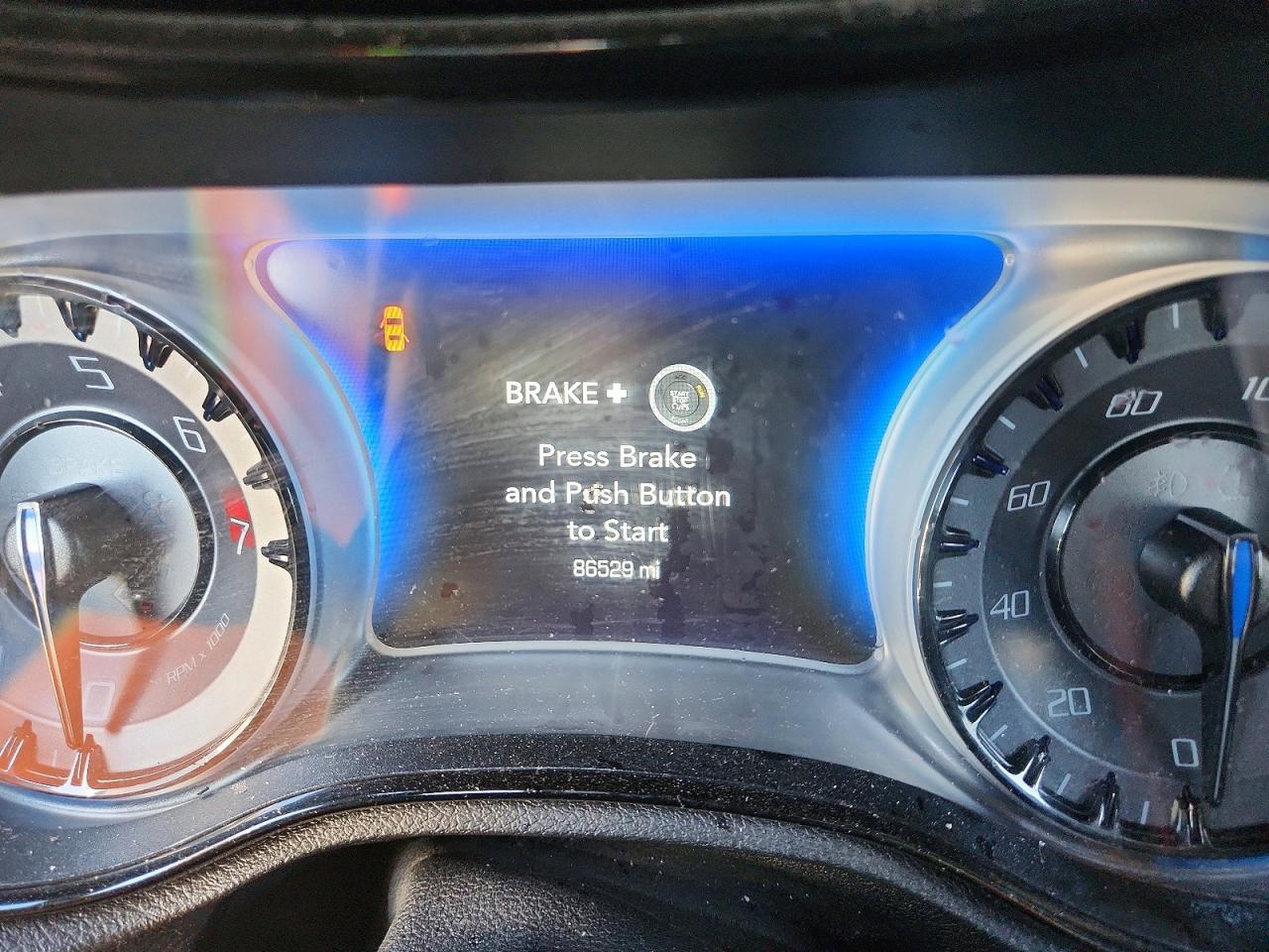 2018 Chrysler 300 S - zdjęcie 9