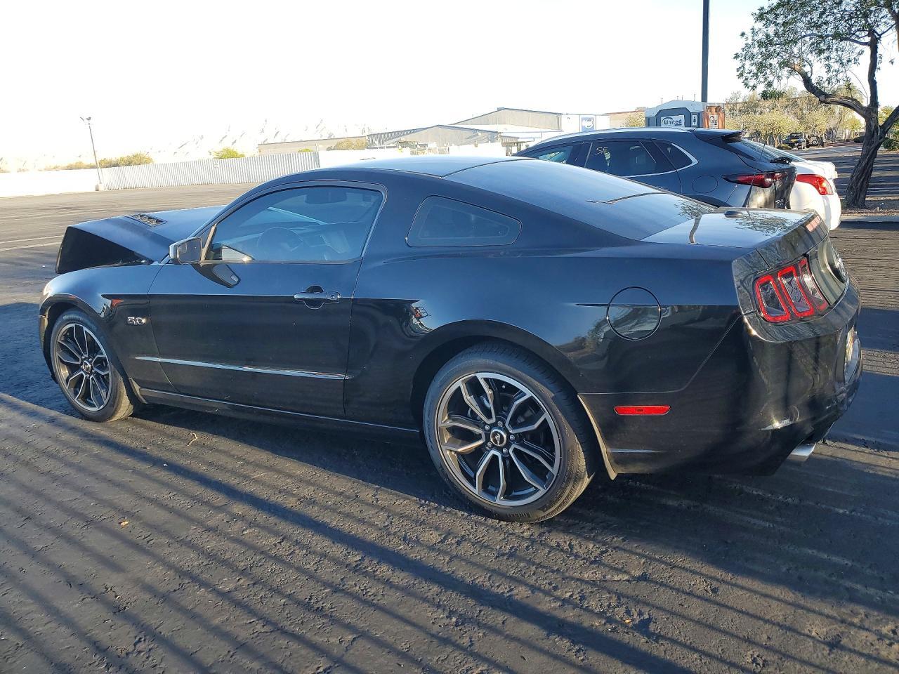 2013 Ford Mustang Gt - zdjęcie 2