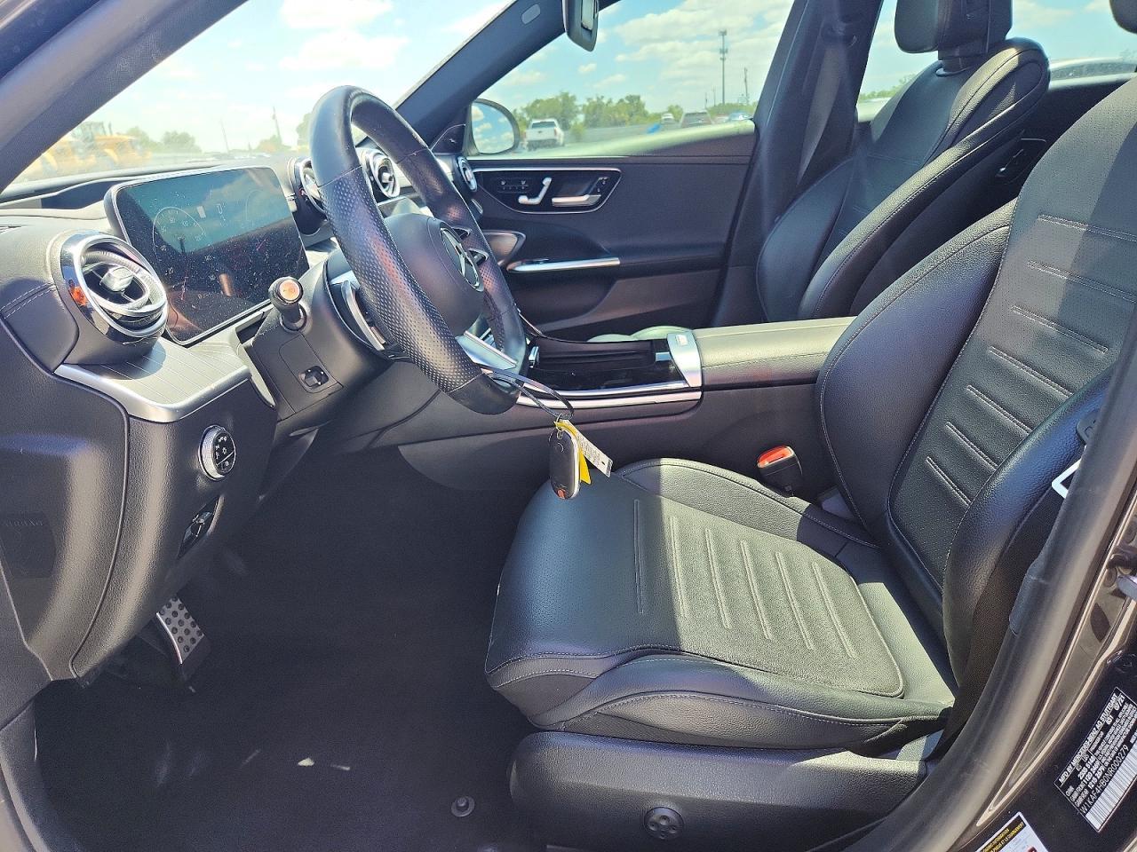 2022 Mercedes-Benz C 300 4Matic - zdjęcie 7