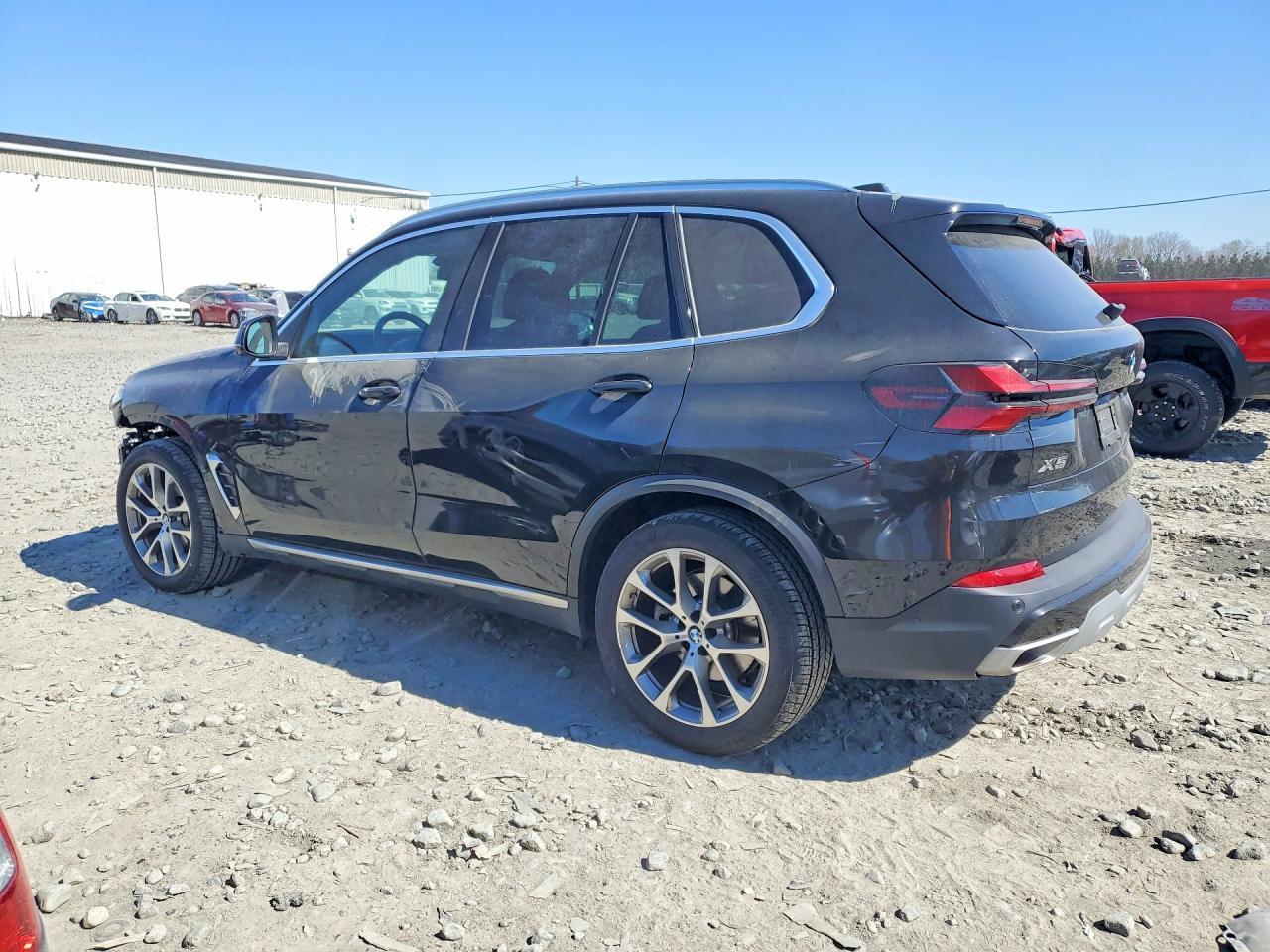 2024 BMW X5 xDrive40I - zdjęcie 2