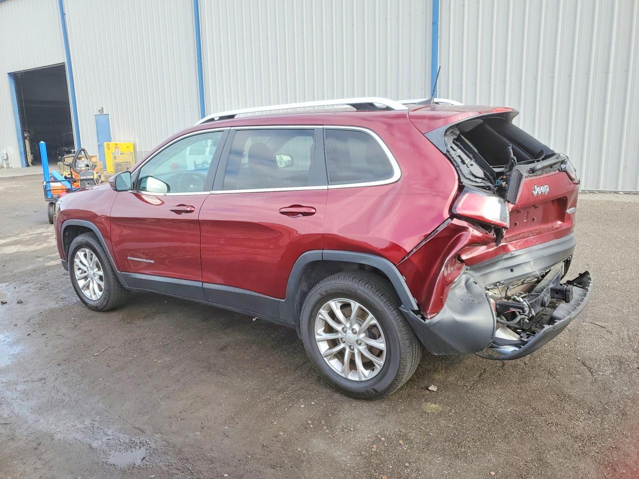 2019 Jeep Cherokee Latitude - zdjęcie 2