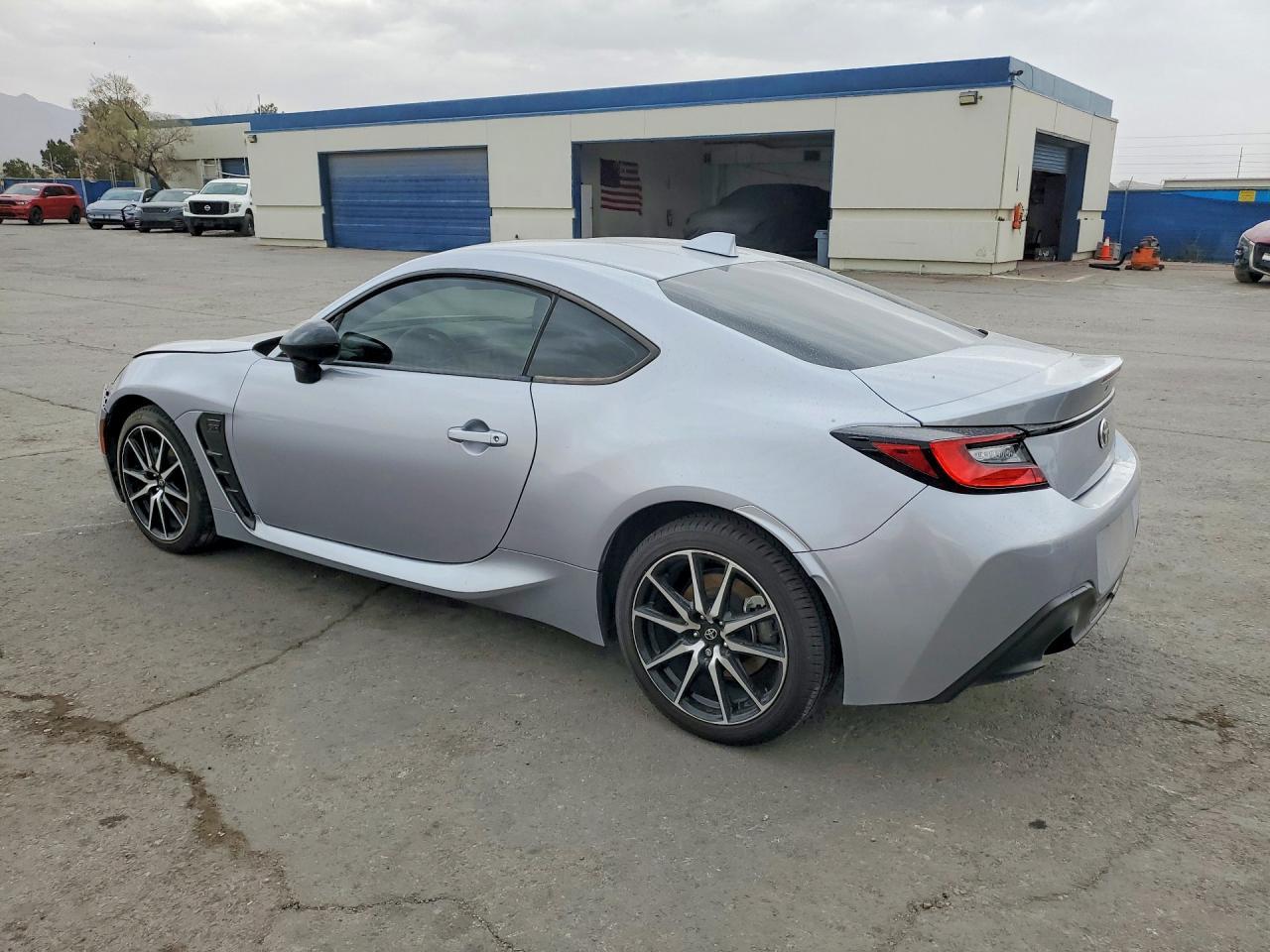 2024 Toyota Gr86 Base - zdjęcie 2