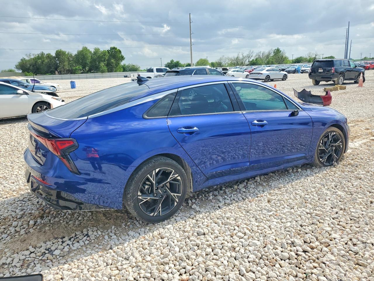 2025 Kia K5 Gt-Line - zdjęcie 3