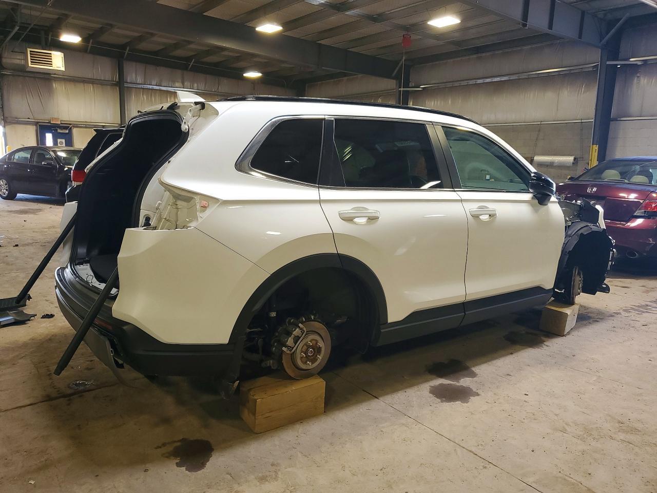 2025 Honda Cr-V Sport Touring - zdjęcie 3