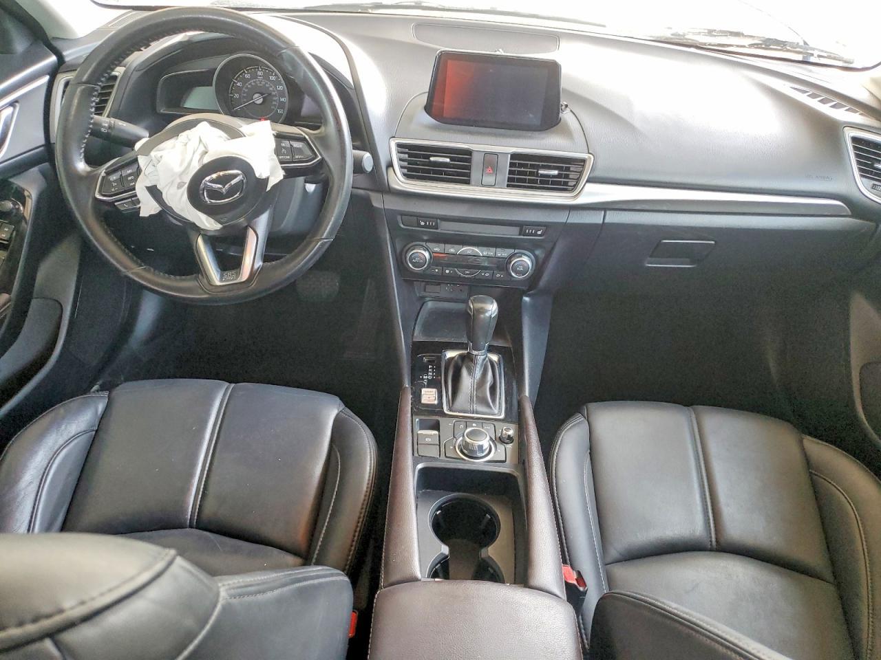 2018 Mazda 3 - zdjęcie 8