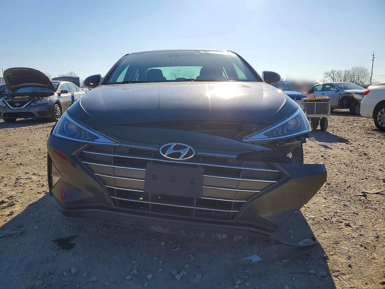 2020 Hyundai Elantra Se - zdjęcie 5