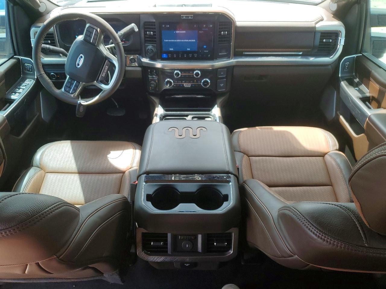 2026 Ford F250 Super Duty - zdjęcie 8