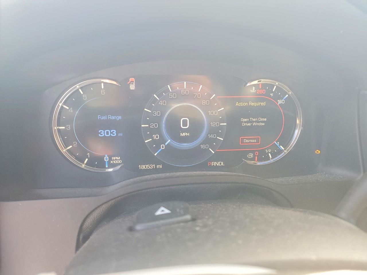 2019 Cadillac Escalade Platinum - zdjęcie 9