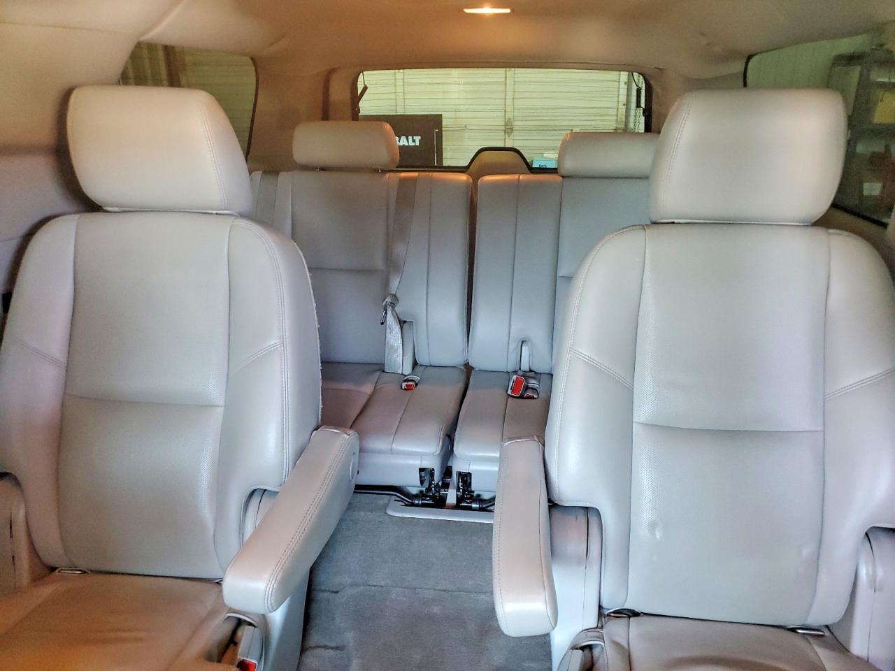 2013 Chevrolet Suburban C1500 Ltz - zdjęcie 10