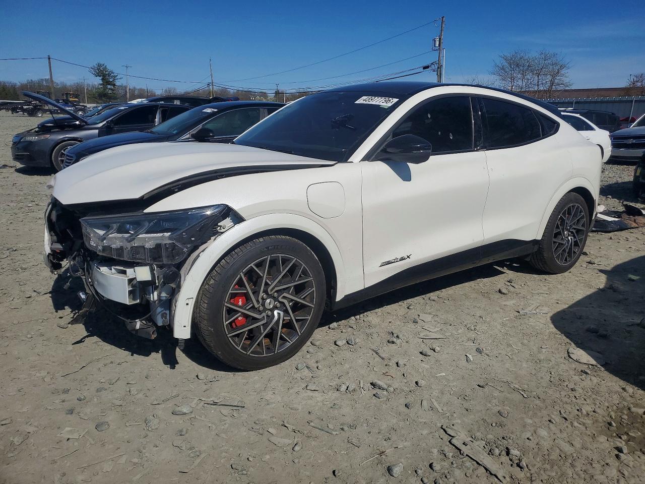 2022 Ford Mustang Mach-E Gt - zdjęcie główne